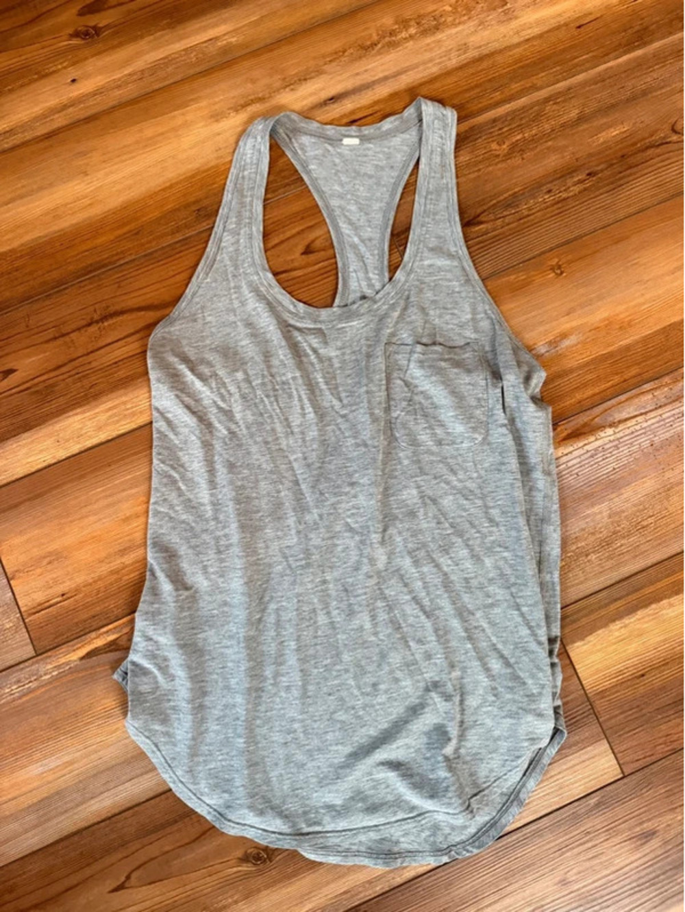 Lululemon pocket tank size 4-6